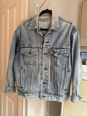 Vintage Levi's Light Washed Denim Oversized Jacket